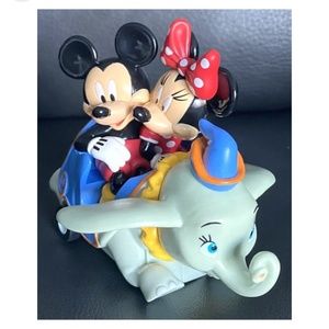 NEW Disney Parks Minnie and Mickey Dumbo Pull Back Toy Car Ride
